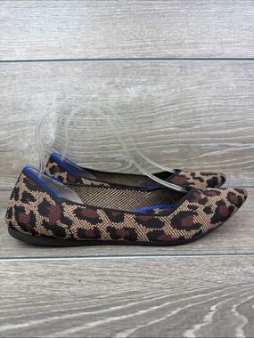 Rothy’s “The Point” Wildcat Leopard Brown Women’s Sz 9.5 Pointy Toe Ballet Flats